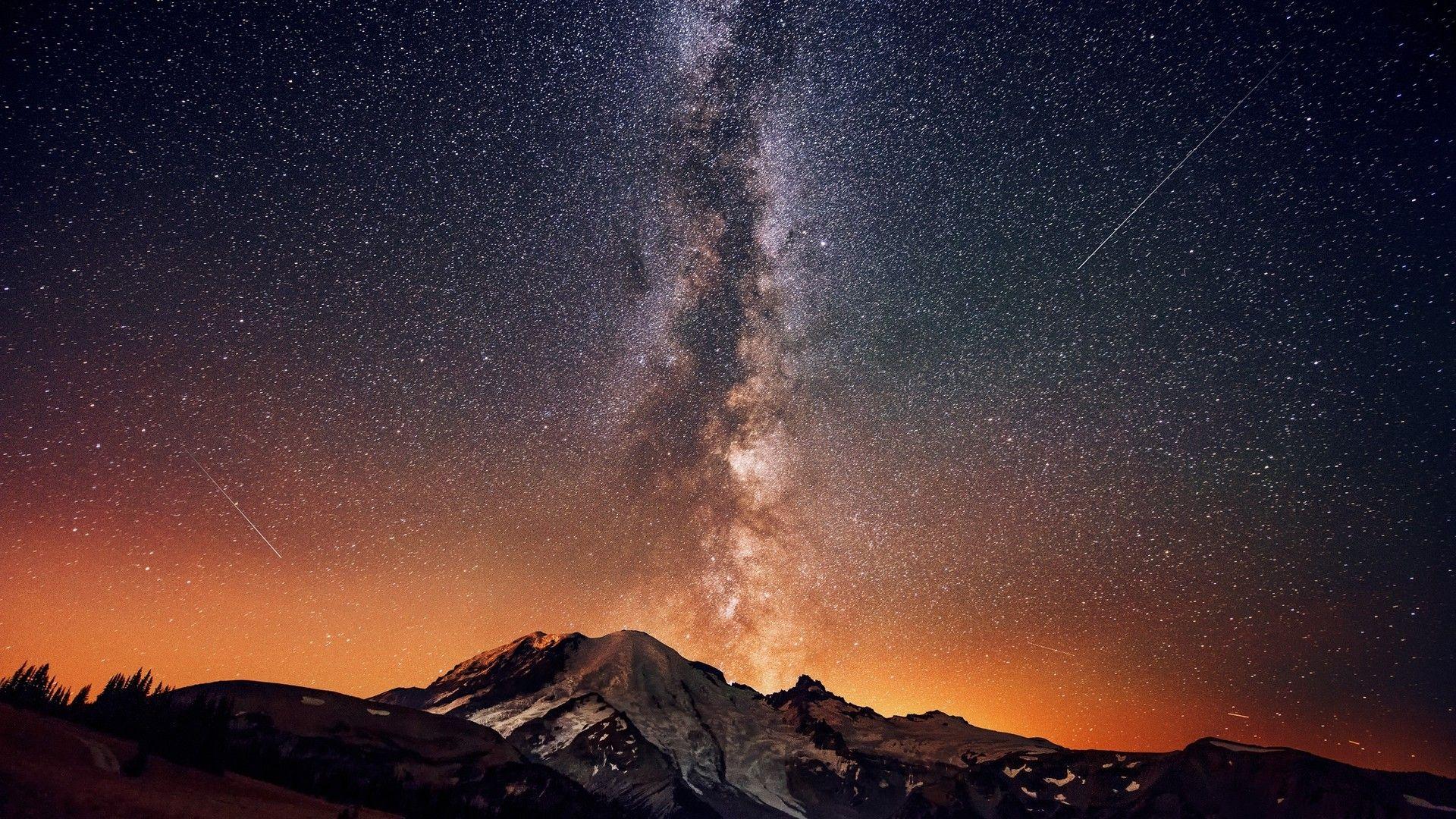 Milky Way above the mountains Wallpapers