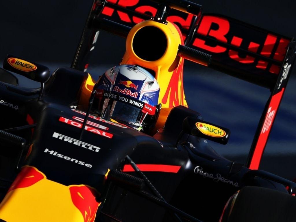 Ricciardo Bahrain more exciting as a night race