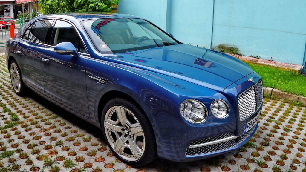 Blue Bentley Flying Spur W Wallpapers Car Pictures Website