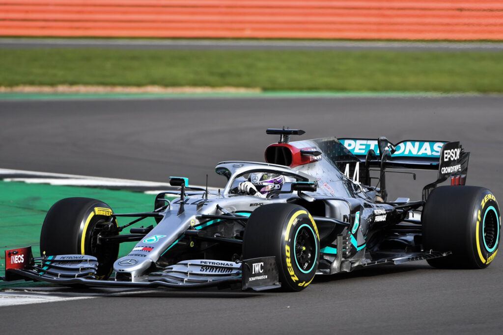 Mercedes W wallpapers