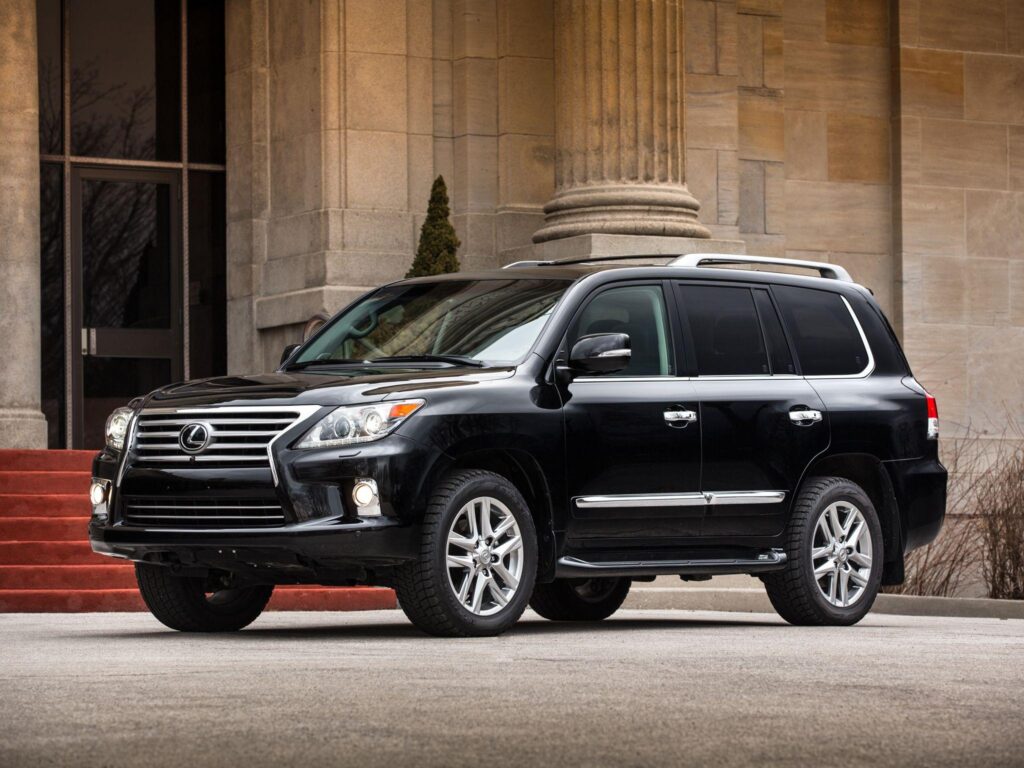 Lexus LX 2K Wallpapers