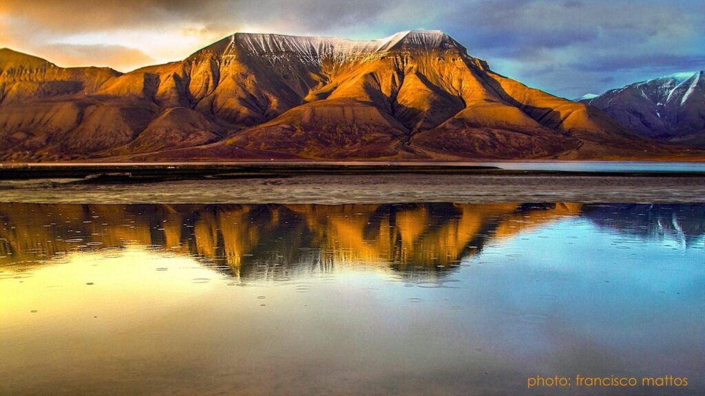 Svalbard Tag wallpapers Svalbard Sea Reflection Clouds Water Autumn