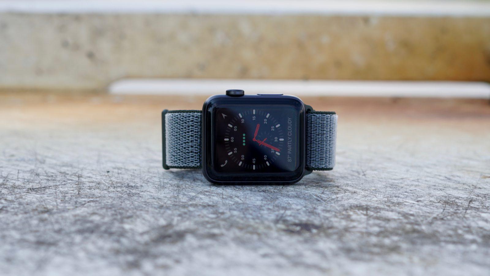 Review Apple Watch Series unlocks new potential with LTE