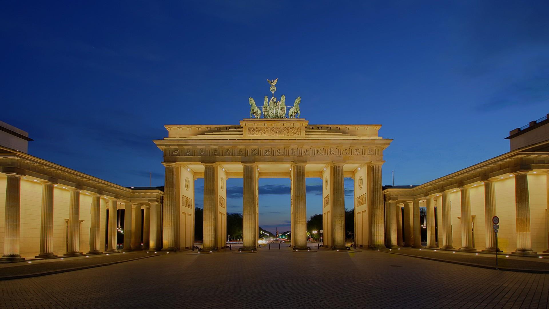 Brandenburg Gate Stunning Wallpapers – Travel 2K Wallpapers