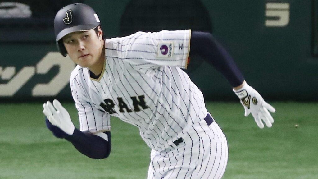 Shohei Ohtani will sign with an MLB team by Christmas