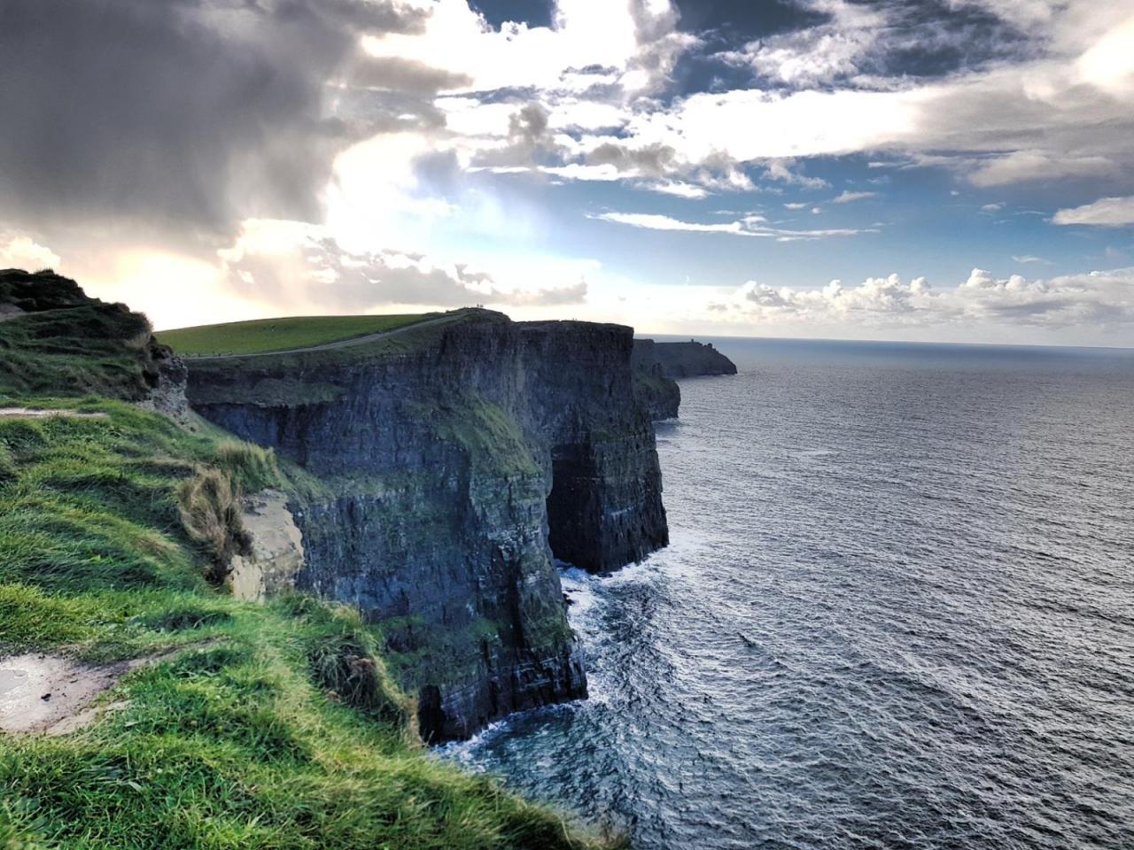 Cliffs of Moher, Ireland ×OC » Uber Wallpapers