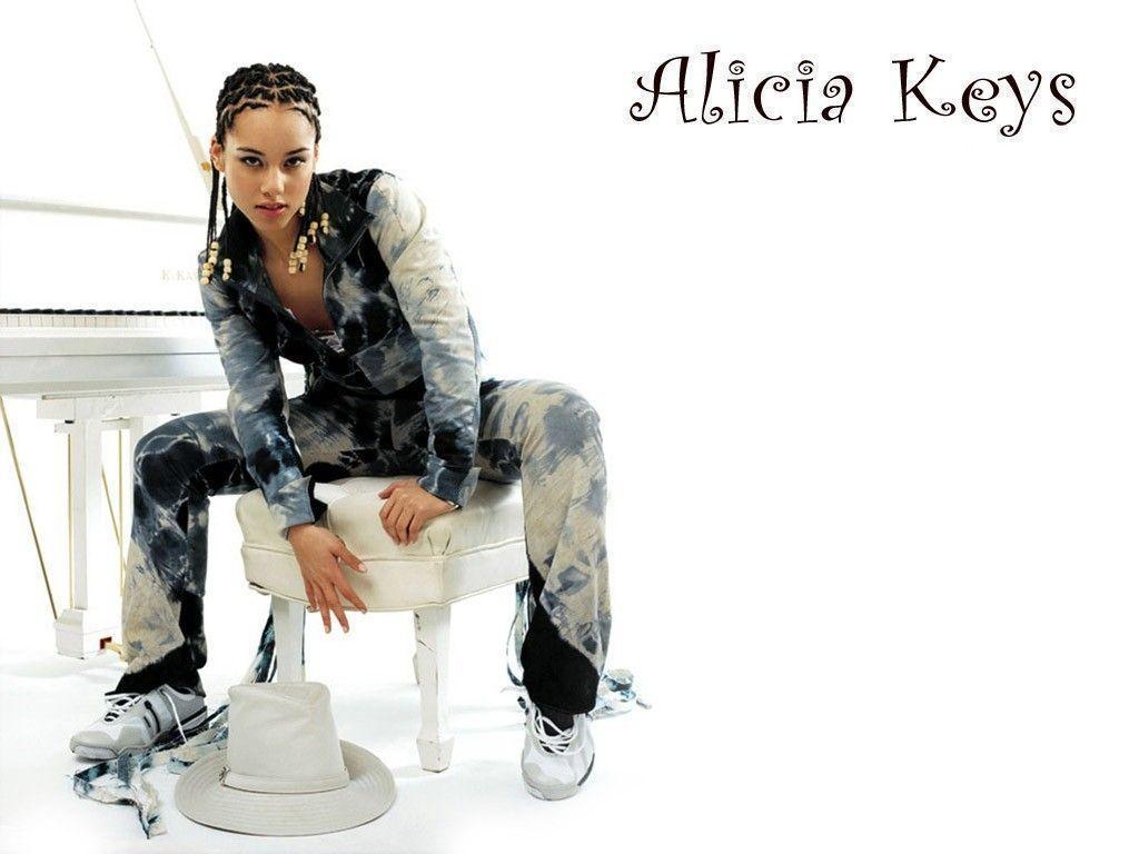 Alicia Keys Latest 2K Wallpapers