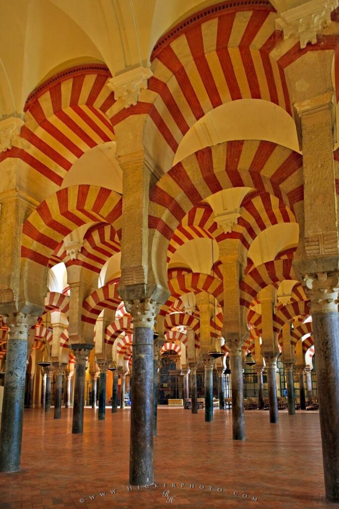 Free wallpapers background Moorish Architecture Arches Mezquita
