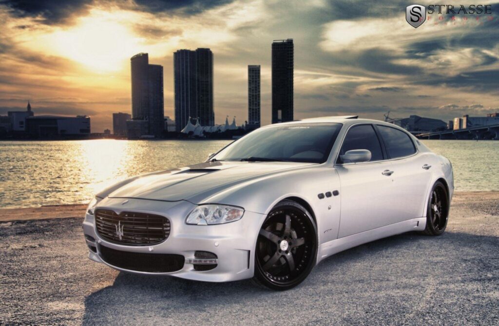 Maserati Quattroporte Wallpapers Group with items