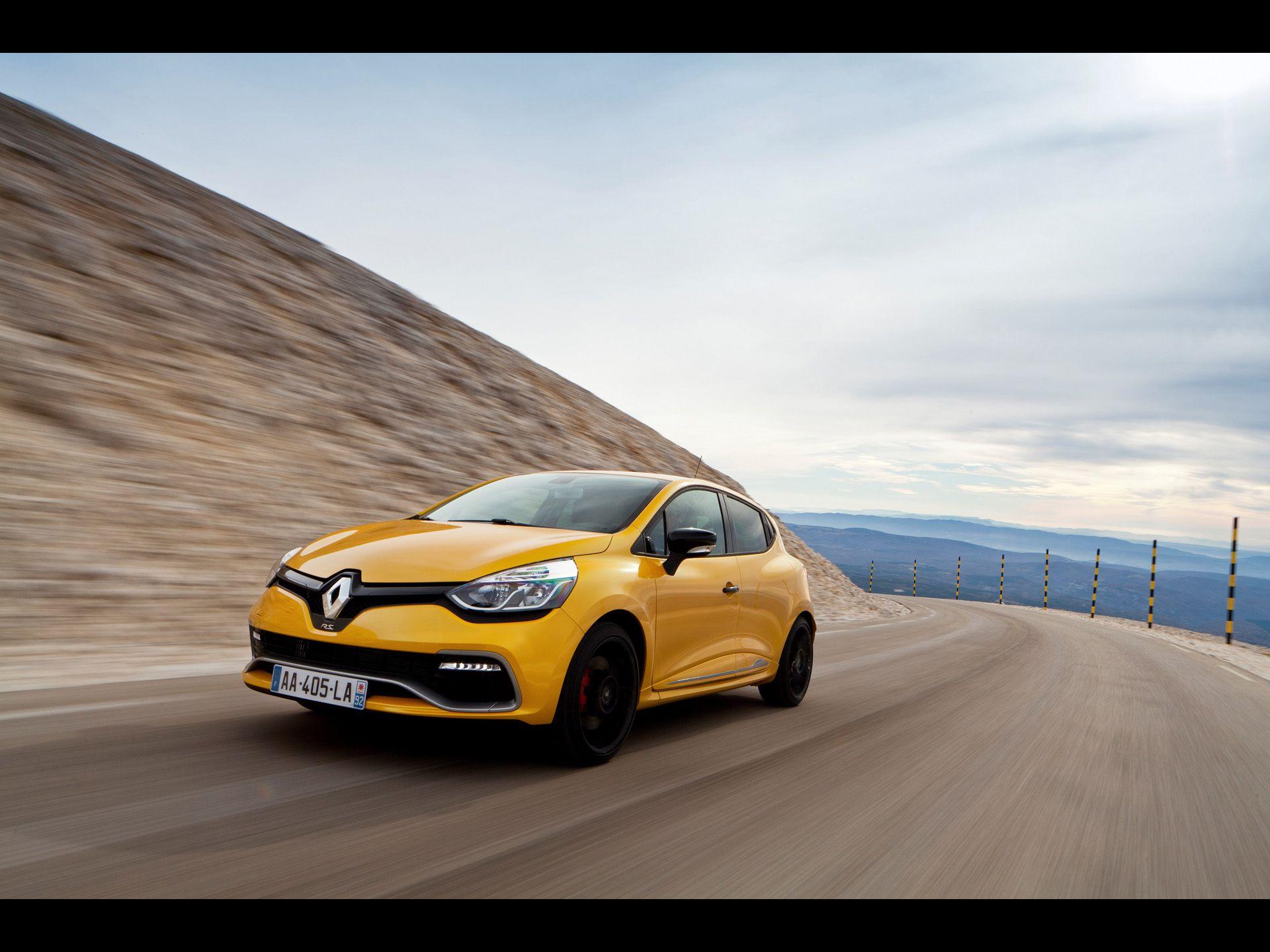 Renault Clio RS EDC Motion Front Angle wallpapers