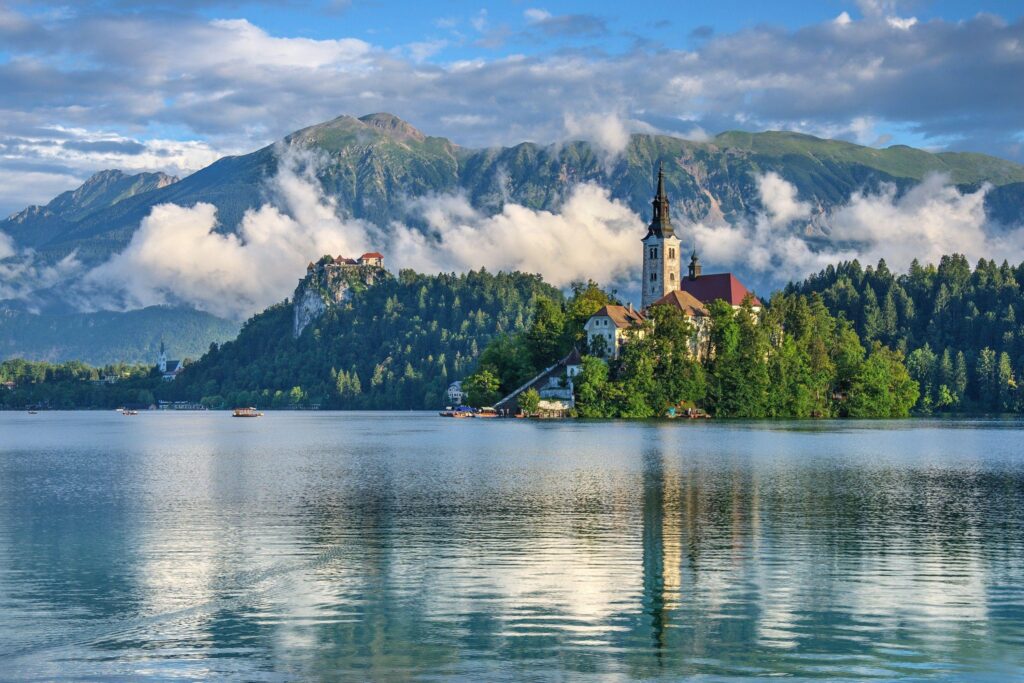 Lake, Island, Church, Slovenia Wallpapers 2K | Desk 4K and Mobile