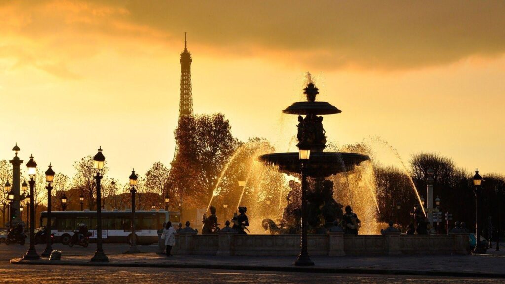 Paris Paris Desk 4K Backgrounds