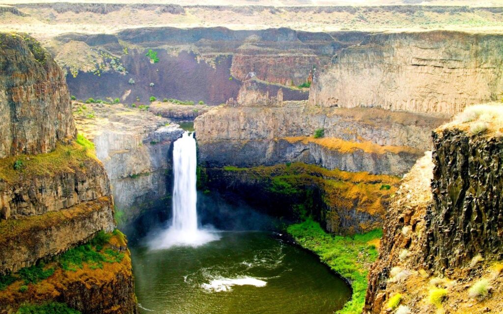 Palouse Falls, Waterfall, Washington State, Cliff, Summer, Grass
