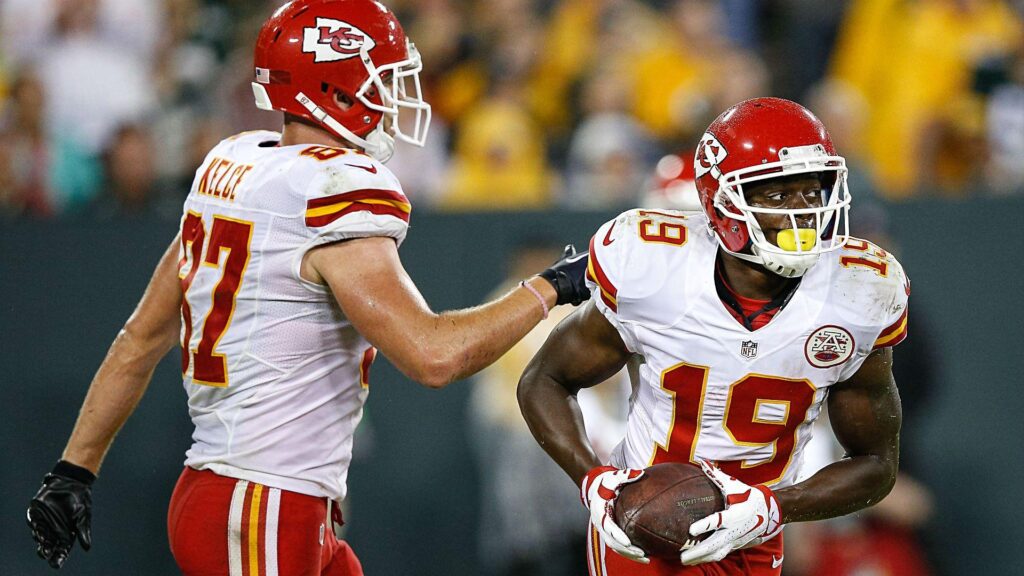 Chiefs WR finally catches TD pass; Jeremy Maclin ends drought of