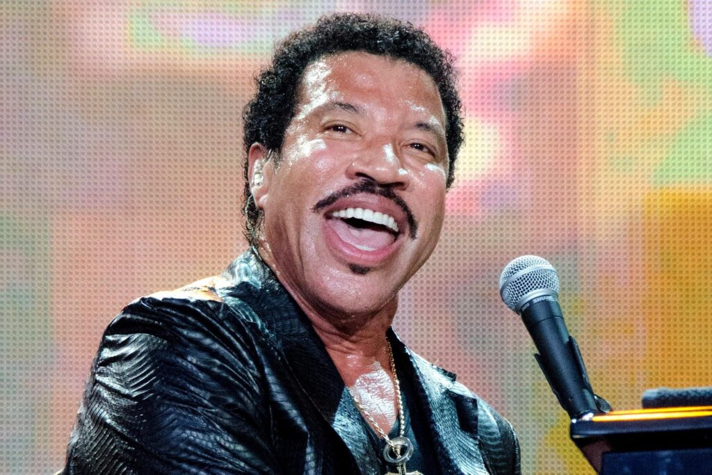 Lionel Richie Wallpapers Wallpaper Photos Pictures Backgrounds