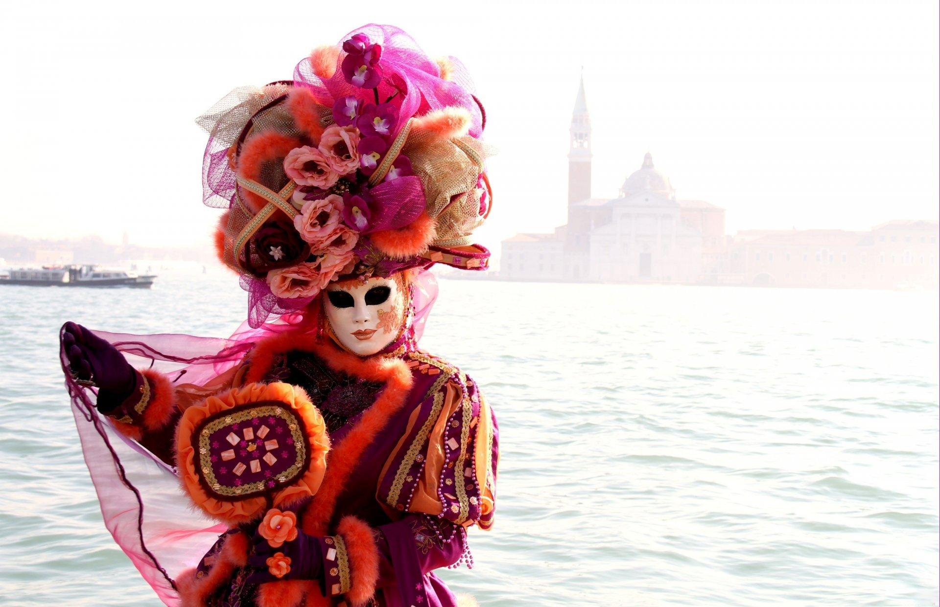 Venice mask dress carnival 2K wallpapers