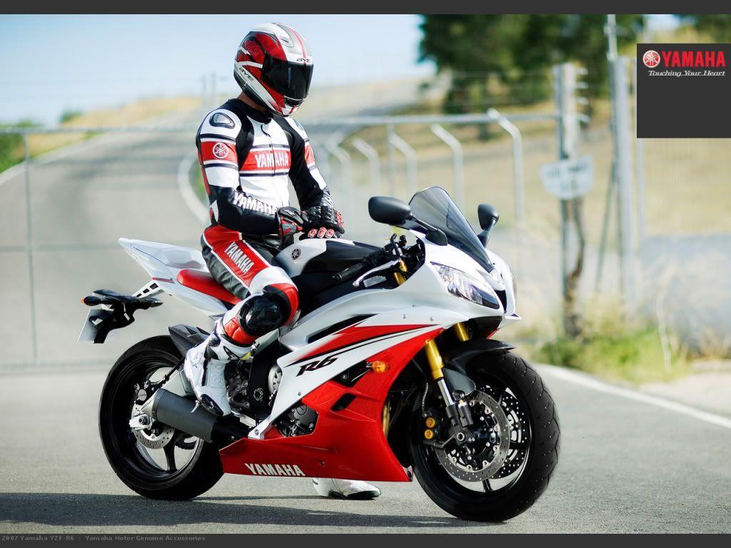 Yamaha R White Wallpapers 2K Wallpapers in Bikes