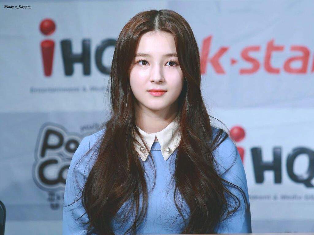 Nancy at Press Conference for Acting Show