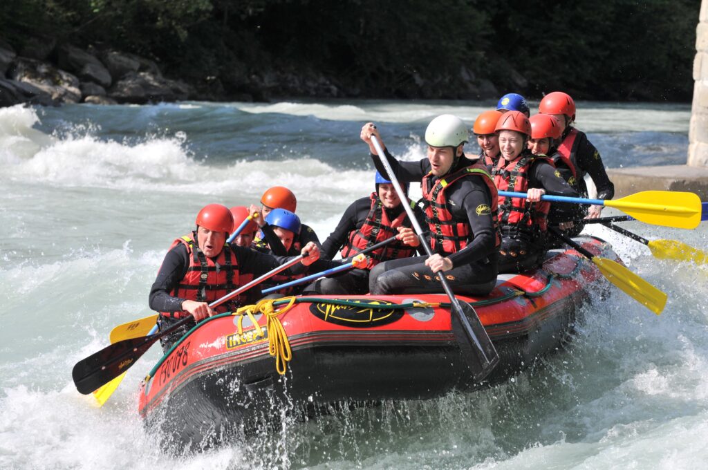 White Water Rafting Wallpapers and Backgrounds Wallpaper