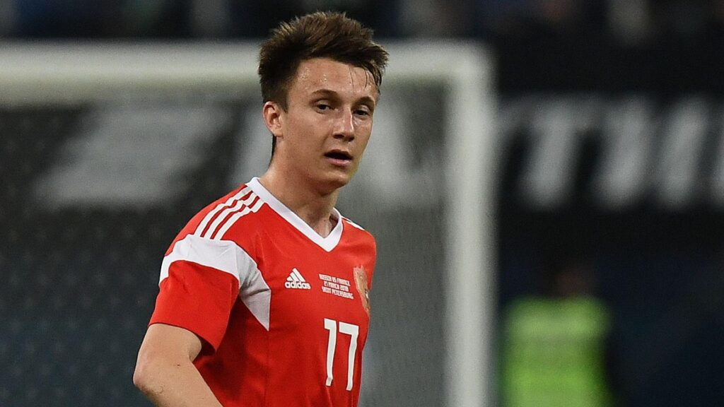 Golovin’s father hints at Arsenal move as Russia star shines in