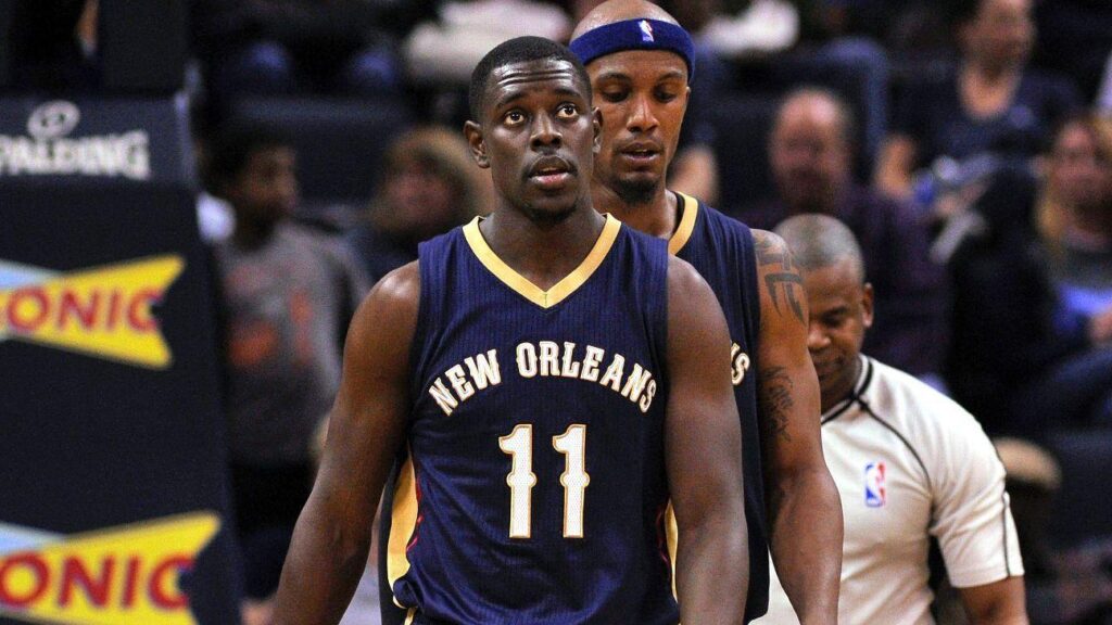 Jrue Holiday of New Orleans Pelicans out indefinitely as wife