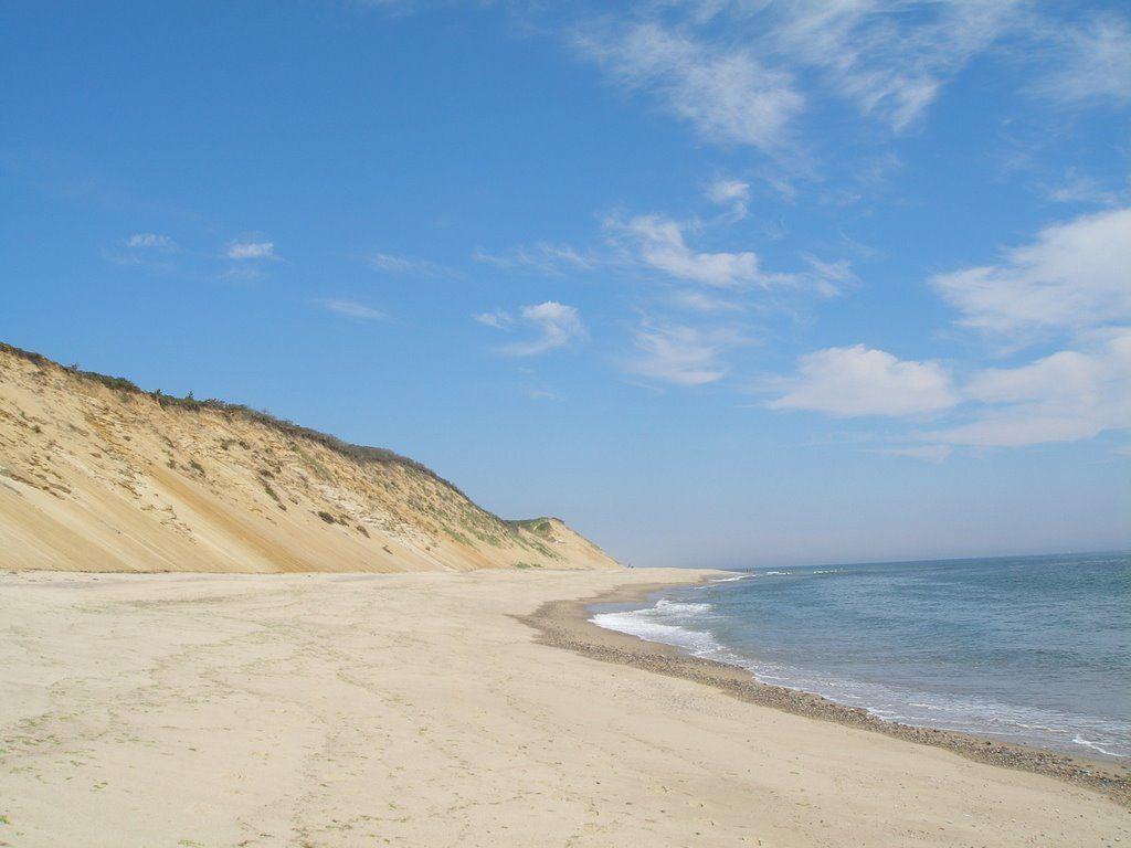 Cahoon hollow beach