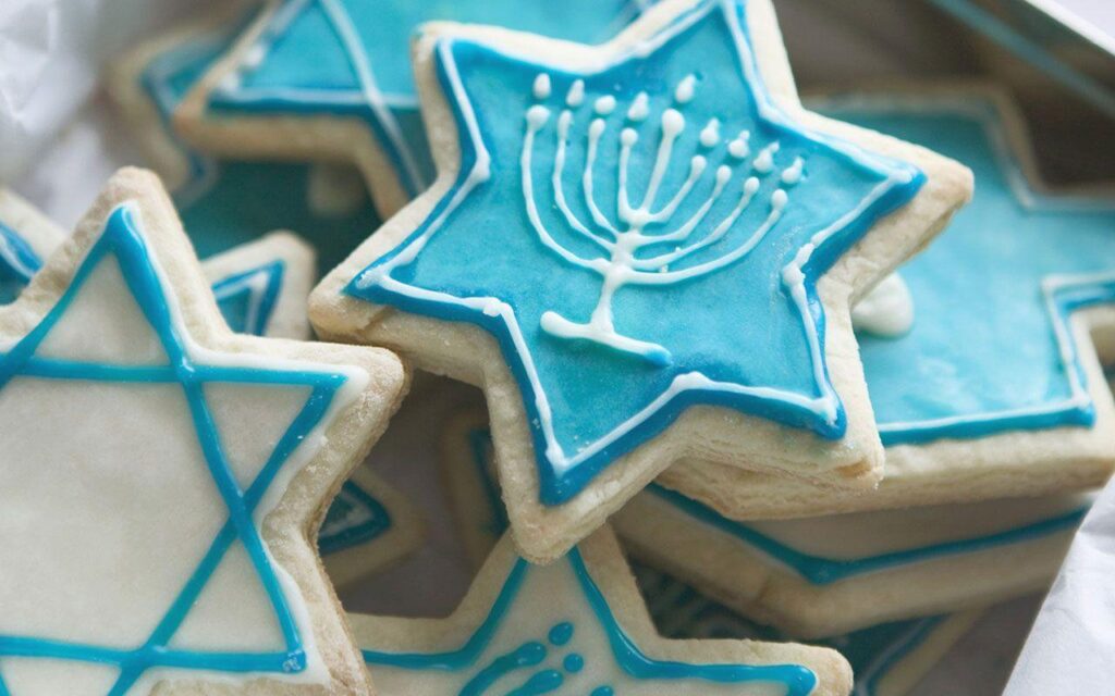 Chanukah cookie desk 4K wallpapers － Holiday Wallpapers