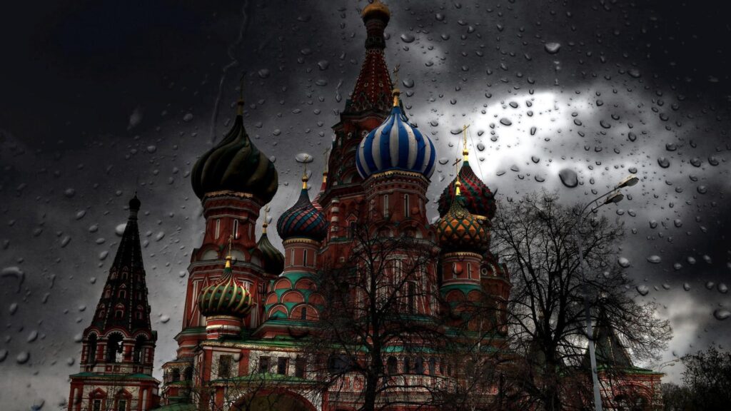 Cathedral on Red Square during the rain, Moscow wallpapers and
