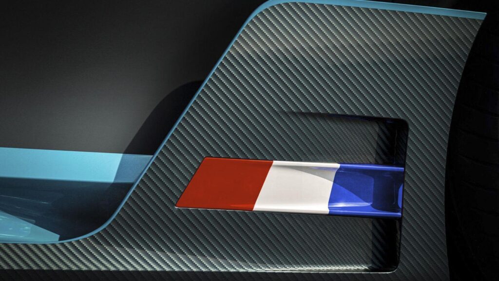Bugatti teases new Divo hypercar with aggressive aero, a bit of