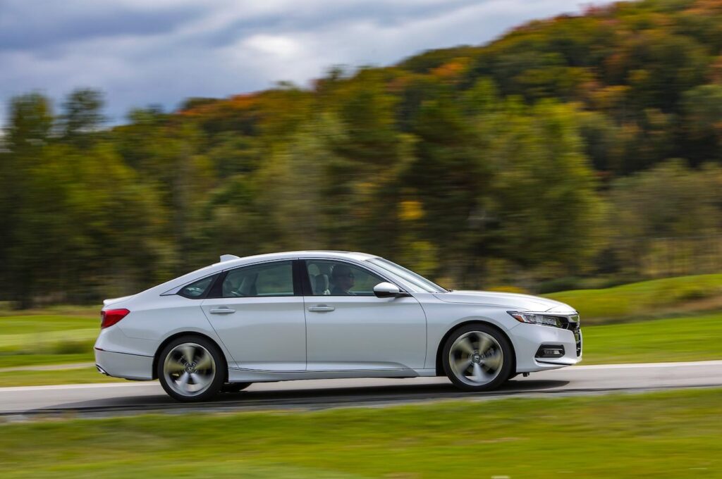 Honda Accord Touring T Side Wallpapers