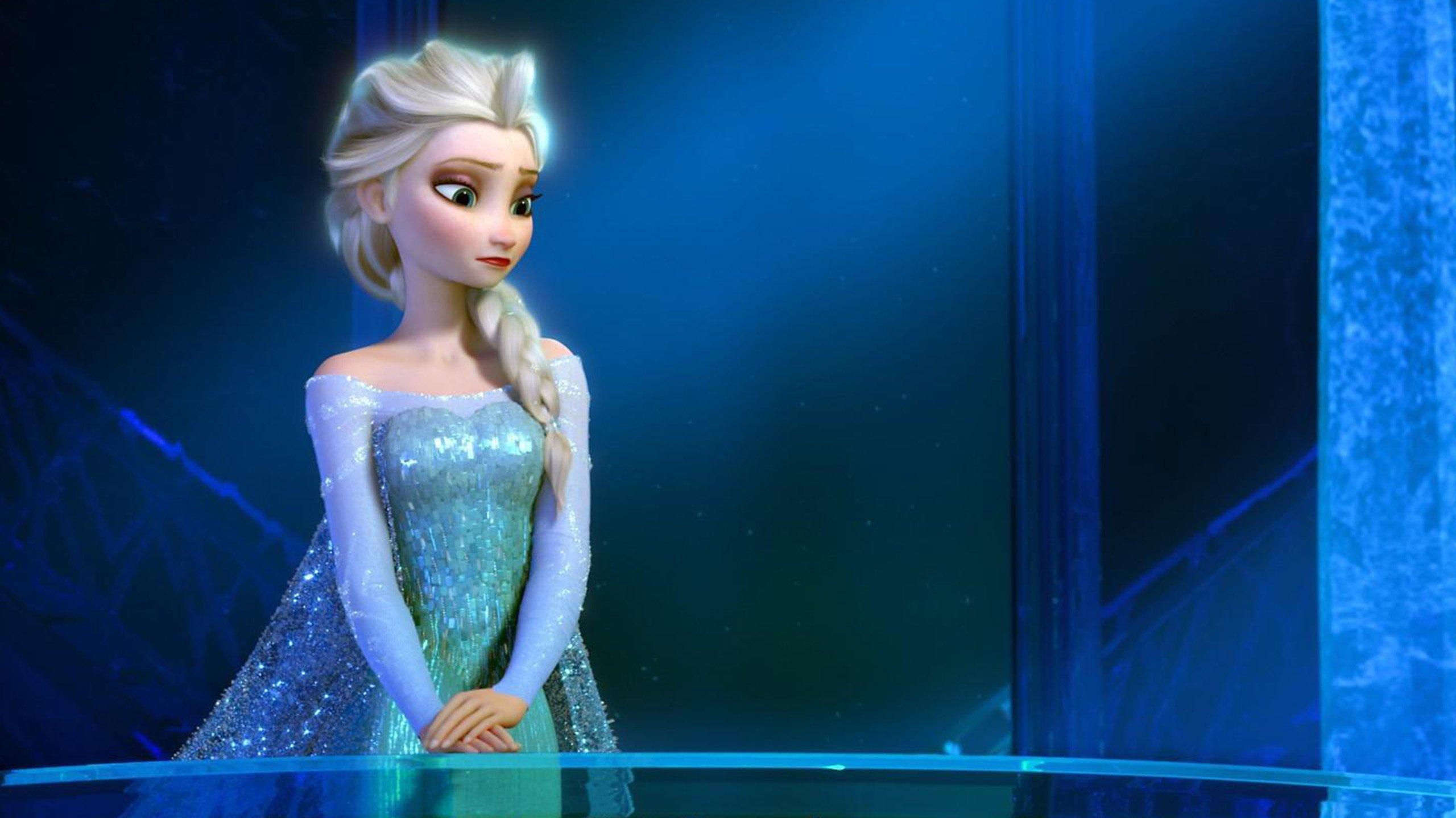 Is Elsa Really Getting a Girlfriend in ‘Frozen ?’ Dream On, Disney Fans
