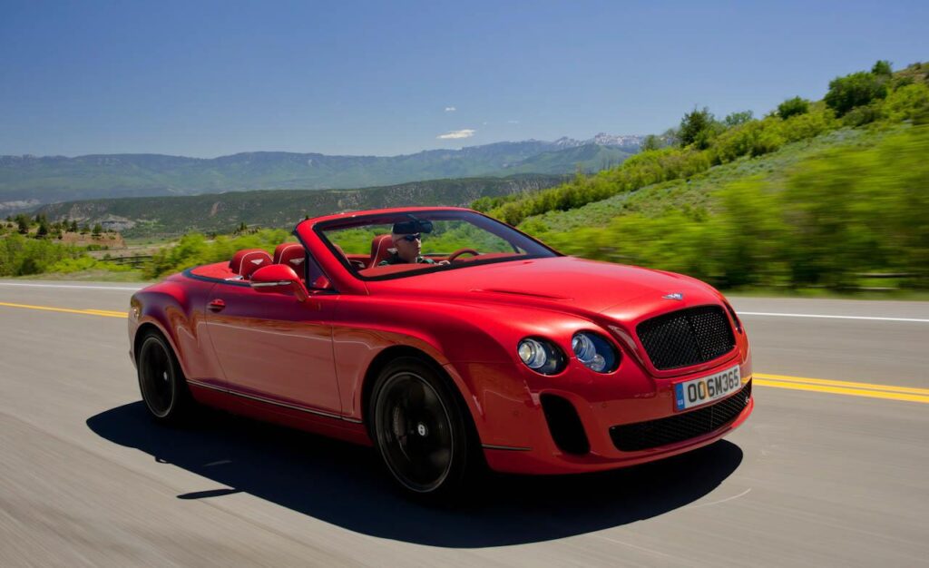Bentley Continental Supersports Convertible Wallpapers 2K