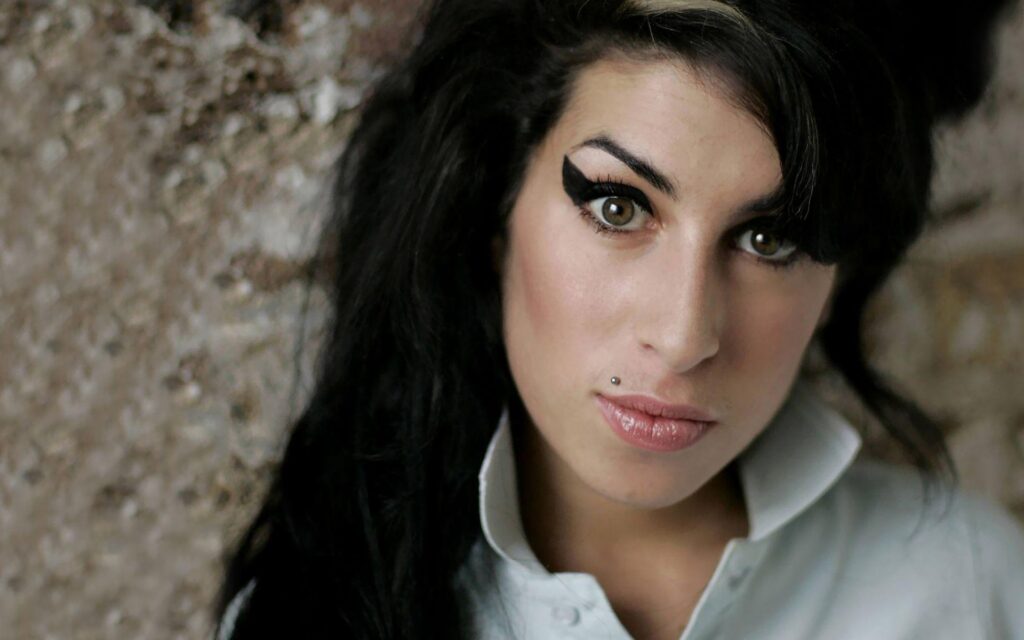 Amy Winehouse Wallpapers  – Full HD