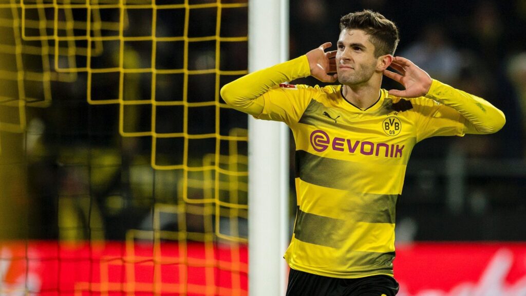 Christian Pulisic becoming quiet leader for US and Dortmund