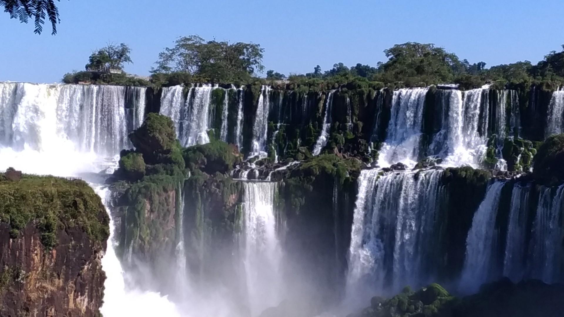 Iguazu Falls 2K Wallpapers