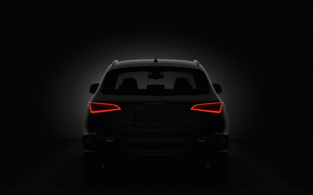 Audi Q Back Vİew