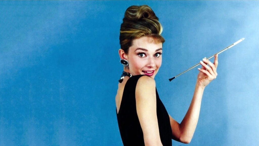Download Free Audrey Hepburn Backgrounds