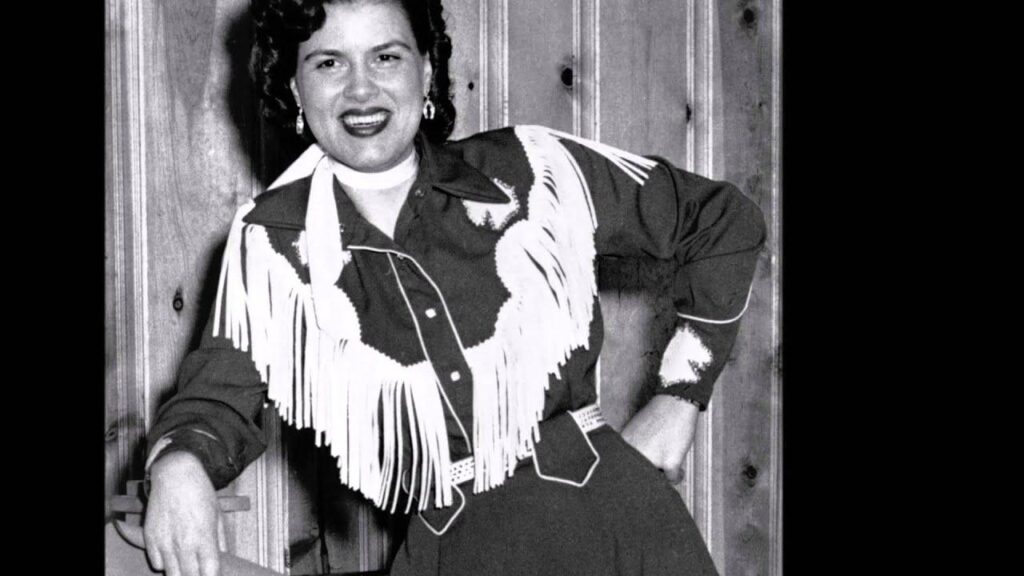 Patsy Cline || There He Goes