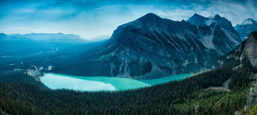 Wallpapers Canadian Rockies, Lake Louise, Banff National Park, Canada