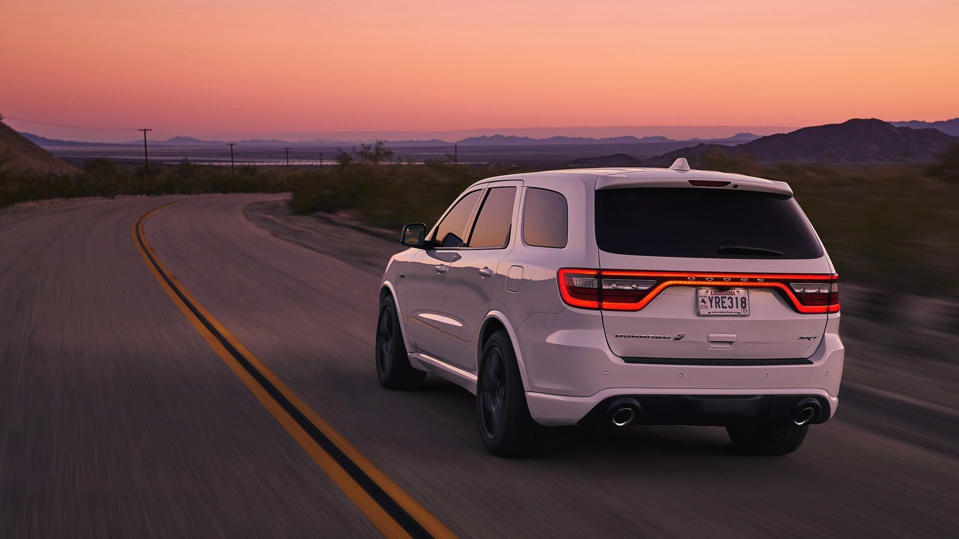 DODGE DURANGO SRT MOTION WALLPAPERS