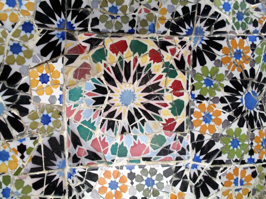 Barcelona | Things I like – Gaudí’s Park Güell Mosaics or Trencadís