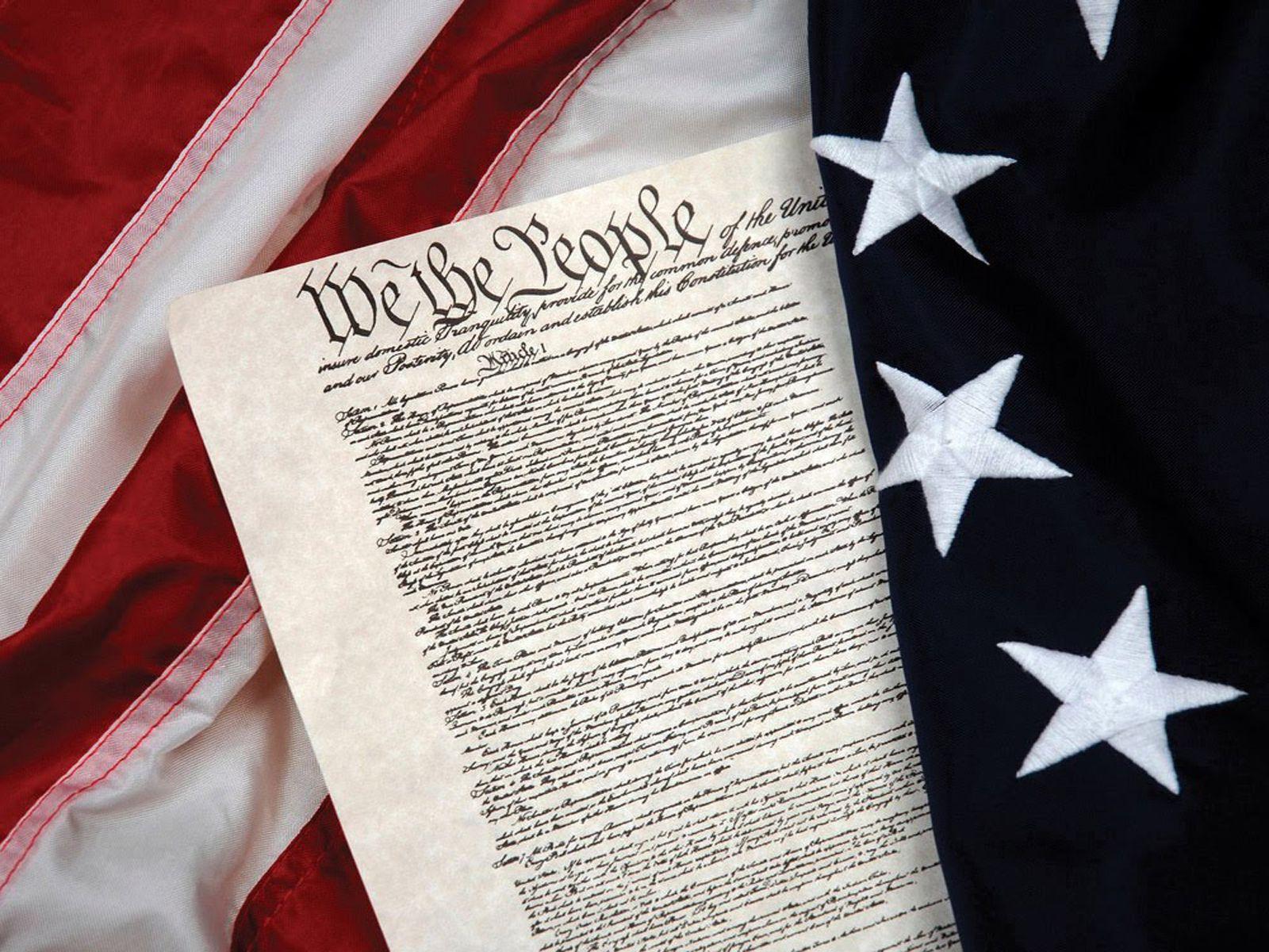 Free Constitution Day computer desk 4K wallpapers