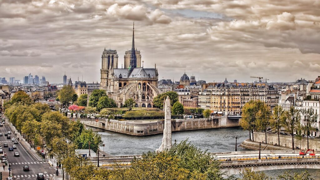 Notre Dame de Paris Wallpapers