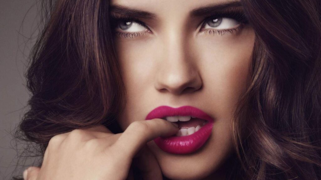Adriana Lima Face wallpapers