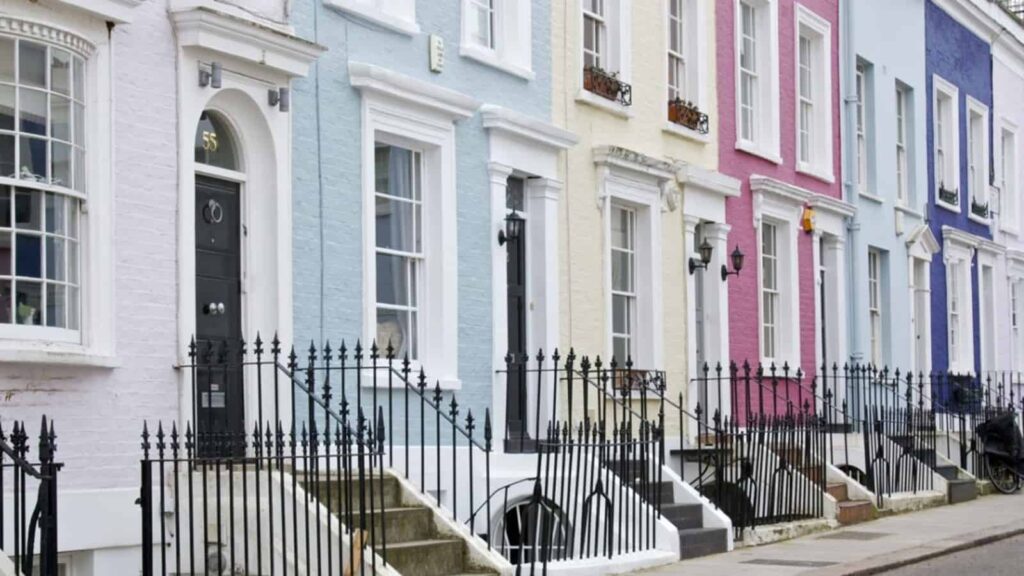 Conveyancing Solicitor in Notting Hill