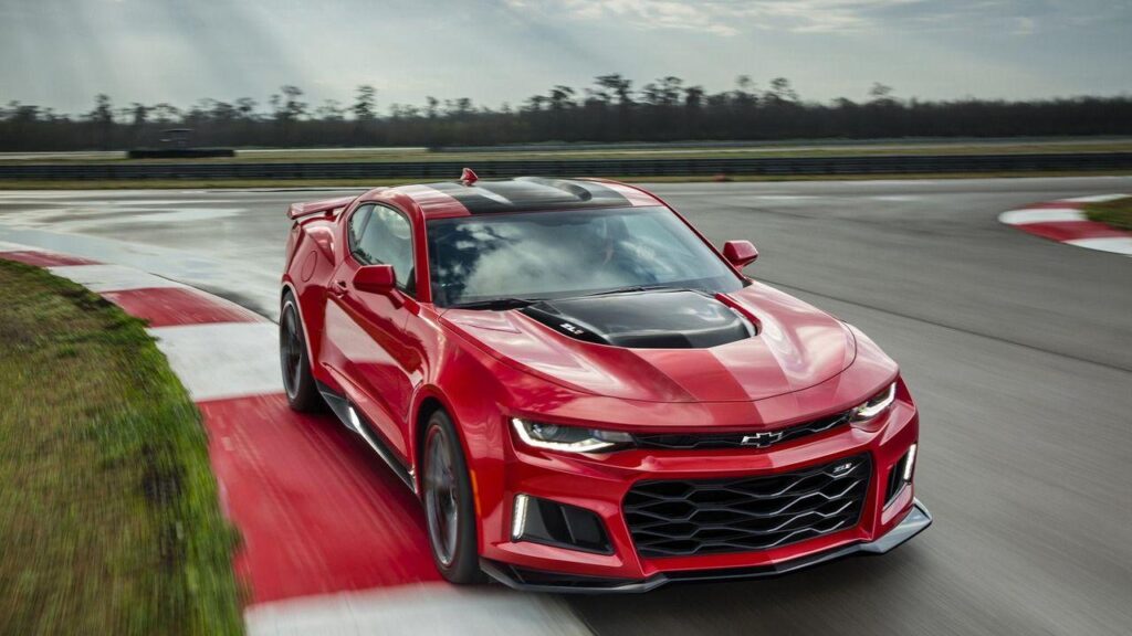 Chevy Camaro ZL is just shy of mph 4K speed