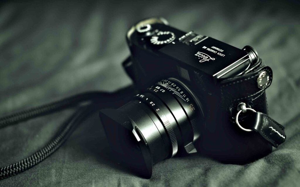 Canon Camera 2K Wallpapers Free Download