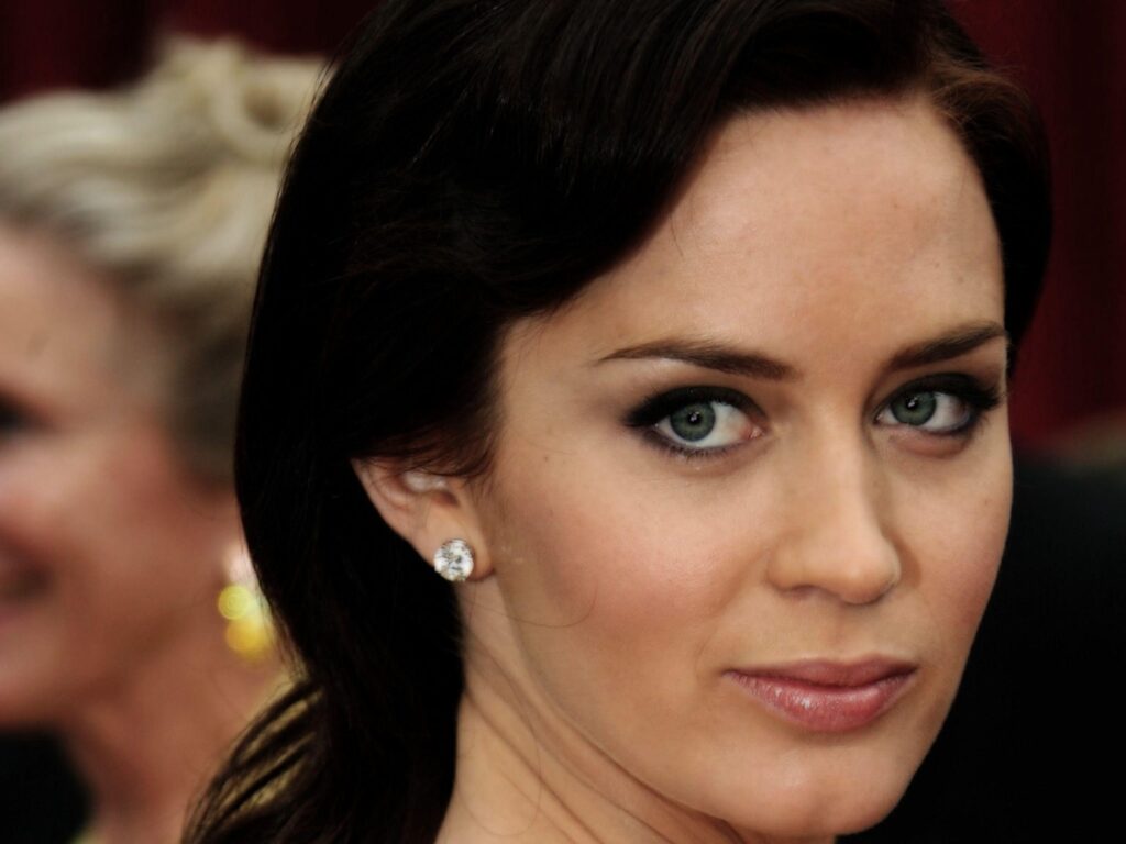 Emily Blunt Wallpapers  High Definition Wallpapers
