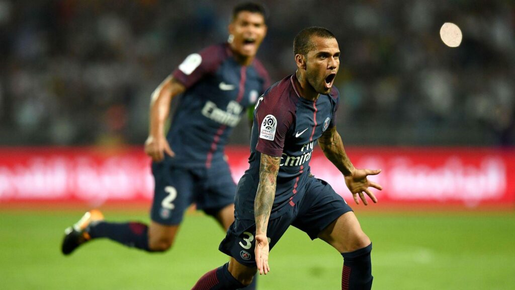 Transfer news Dani Alves credits those who talked him away from