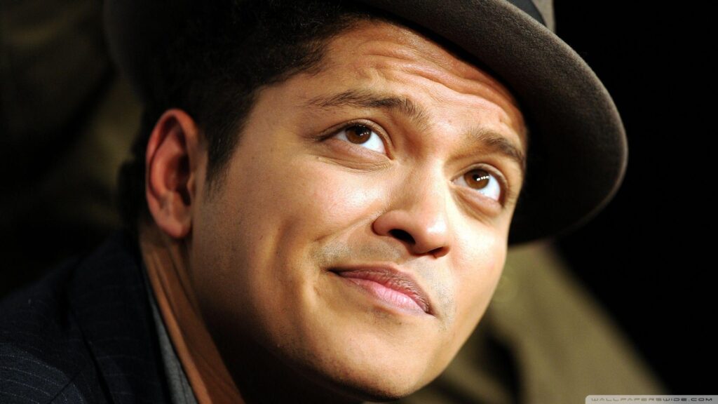 Bruno Mars 2K desk 4K wallpapers High Definition Fullscreen